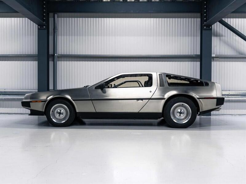 1982 Delorean DMC-12 view 6
