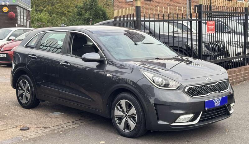 Kia Niro view 4