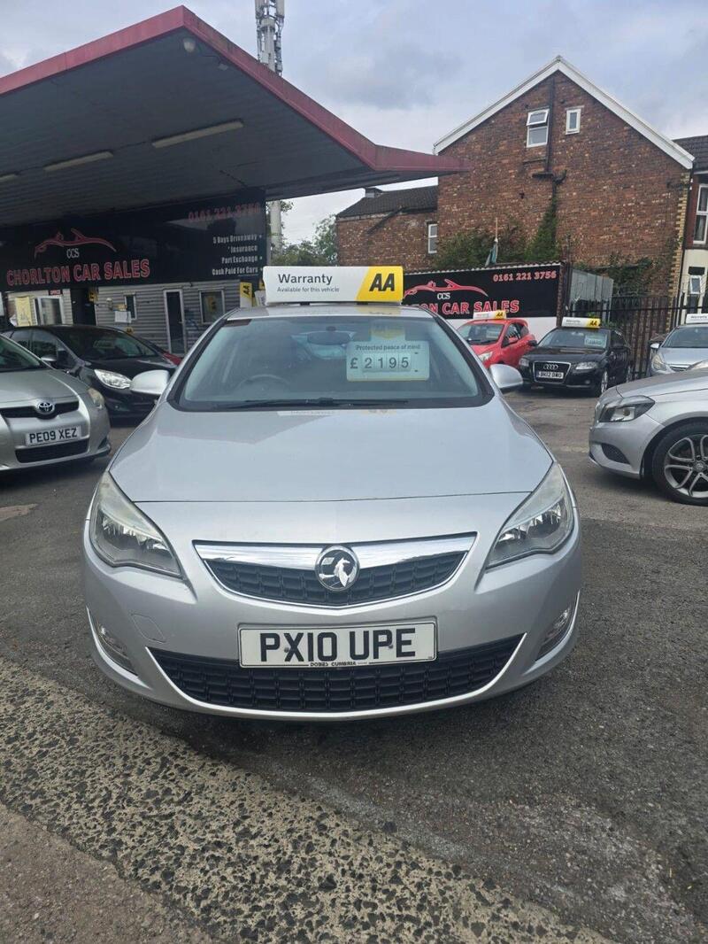 Vauxhall Astra view 4