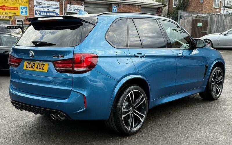 BMW X5 BMW X5 M view 6