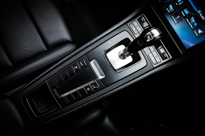 Porsche Cayman view 3
