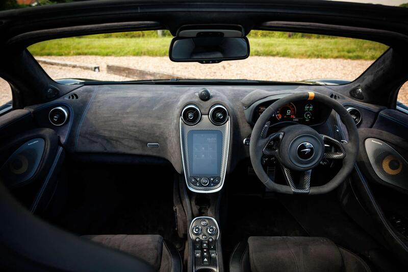 Mclaren 600LT view 3
