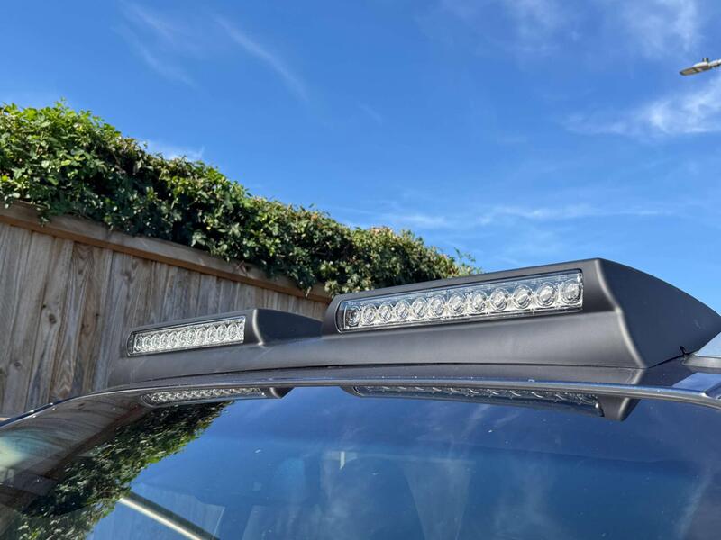 Mercedes-Benz X Class view 3