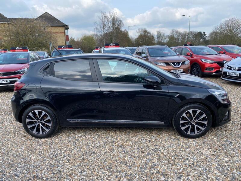Renault Clio view 3