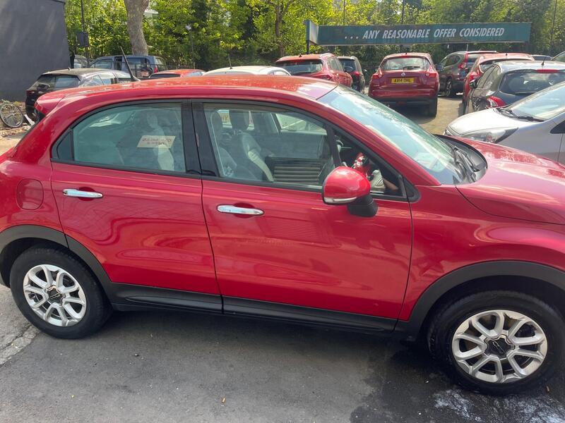 Fiat 500X view 5