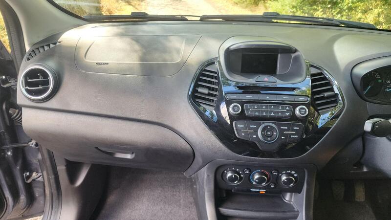2016 Ford Ka+ — photo 22