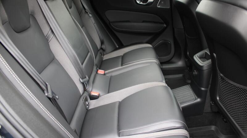 Volvo XC60 view 6