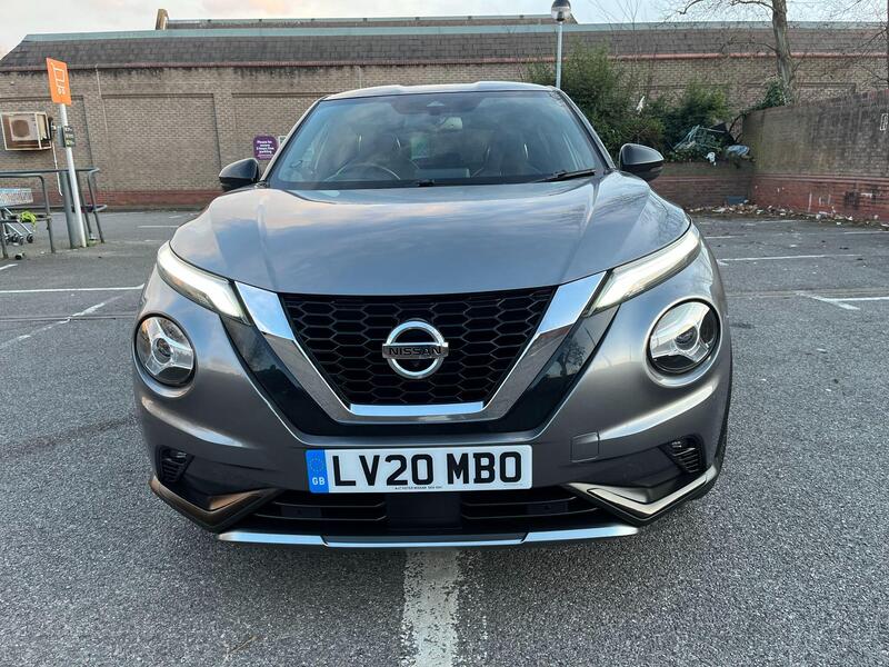 Nissan Juke view 2