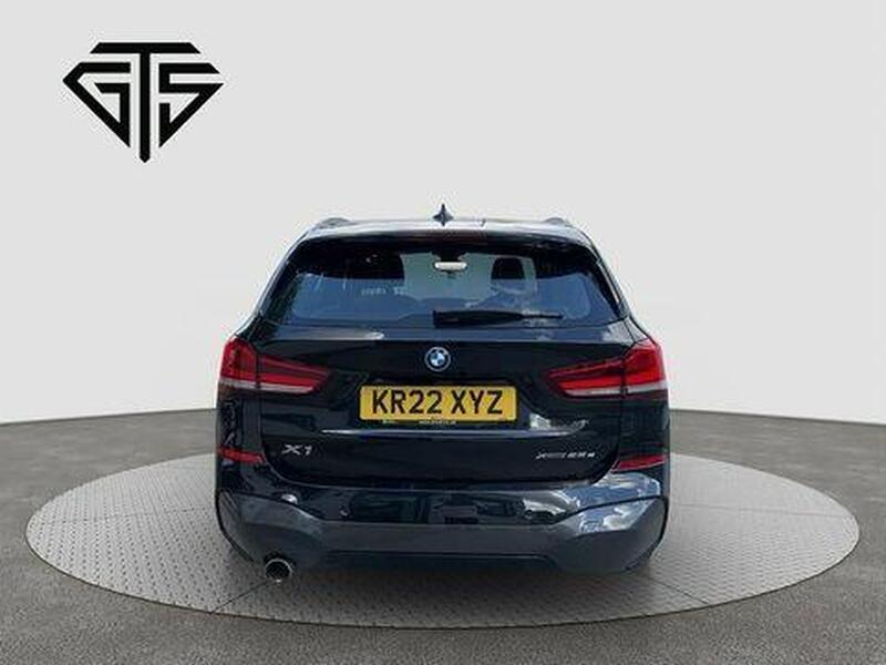 BMW X1 view 4