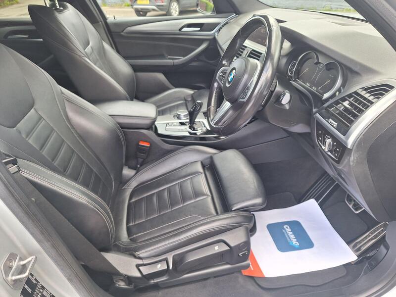 BMW X3 view 3