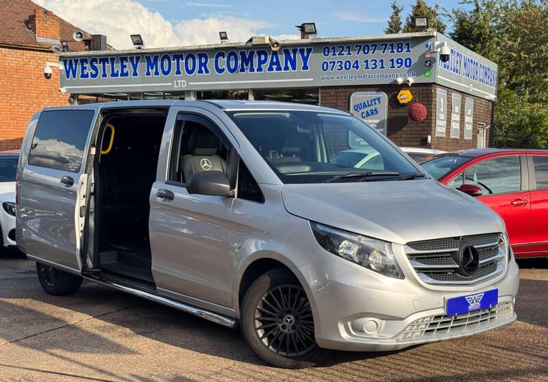 Mercedes-Benz Vito view 3