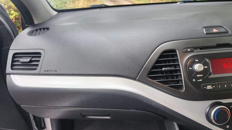 2013 Kia Picanto — photo 31