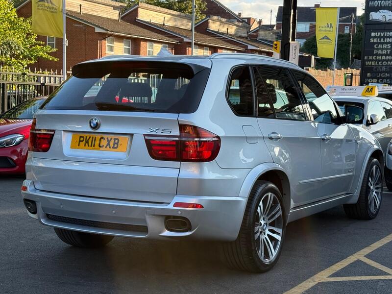 BMW X5 view 7