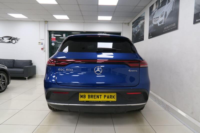 Mercedes-Benz Mercedes-Benz EQC view 5
