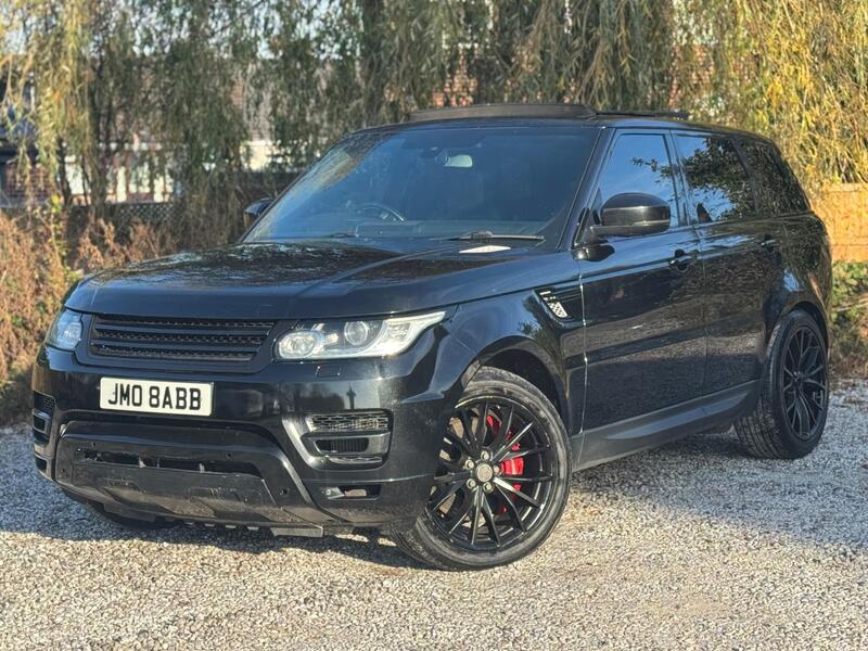 Land Rover Range Rover Sport view 2