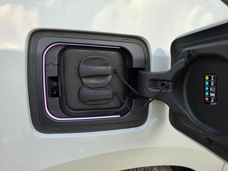 BMW i3 33kWh Auto Euro 6 (s/s) 5dr (Range Extender) thumbnail 45