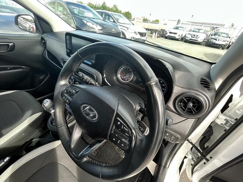 Hyundai I10 view 2