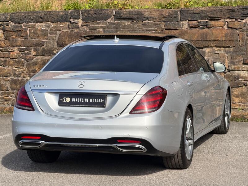 Mercedes-Benz S-Class view 7