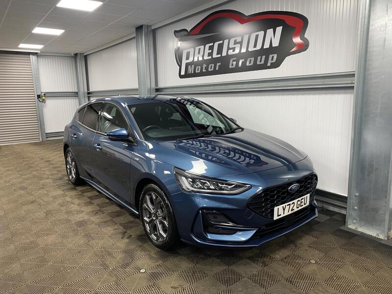 2022 Ford Focus in Blue for sale