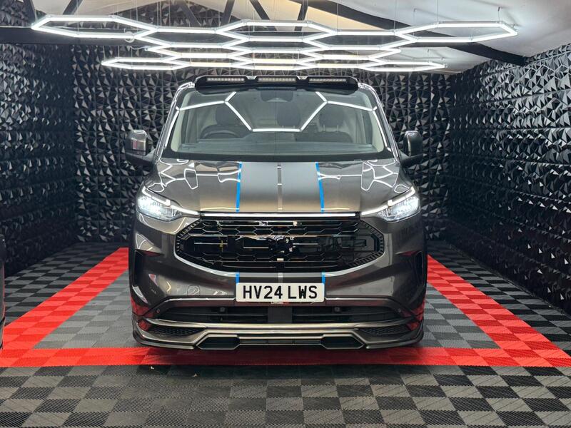 2024 Ford Transit Custom - exterior