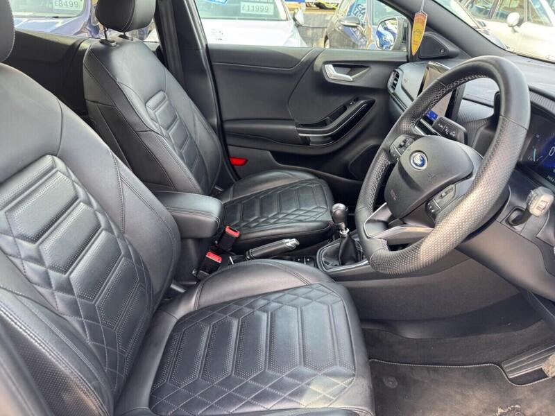 Ford Puma view 2