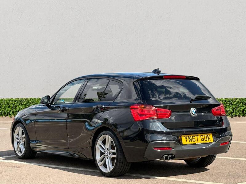 BMW 1 Series view 5