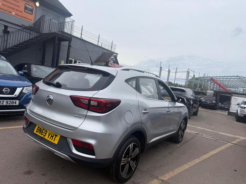 MG MG ZS view 4
