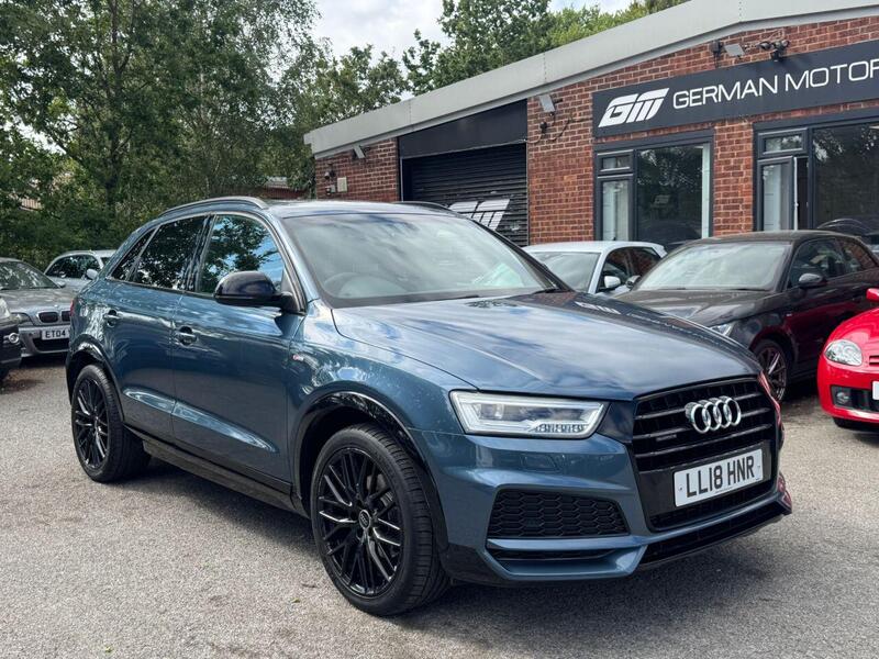 Audi Audi Q3 view 6