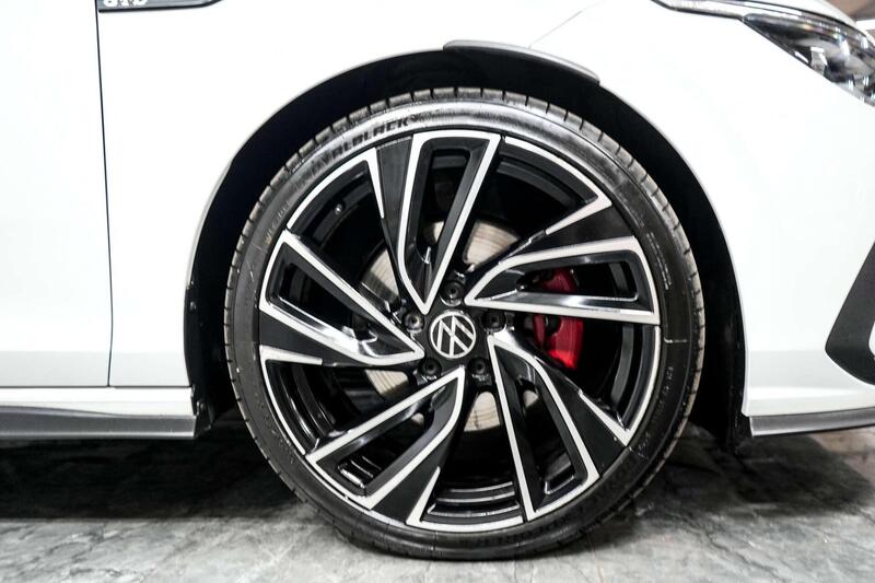 Volkswagen Golf view 7