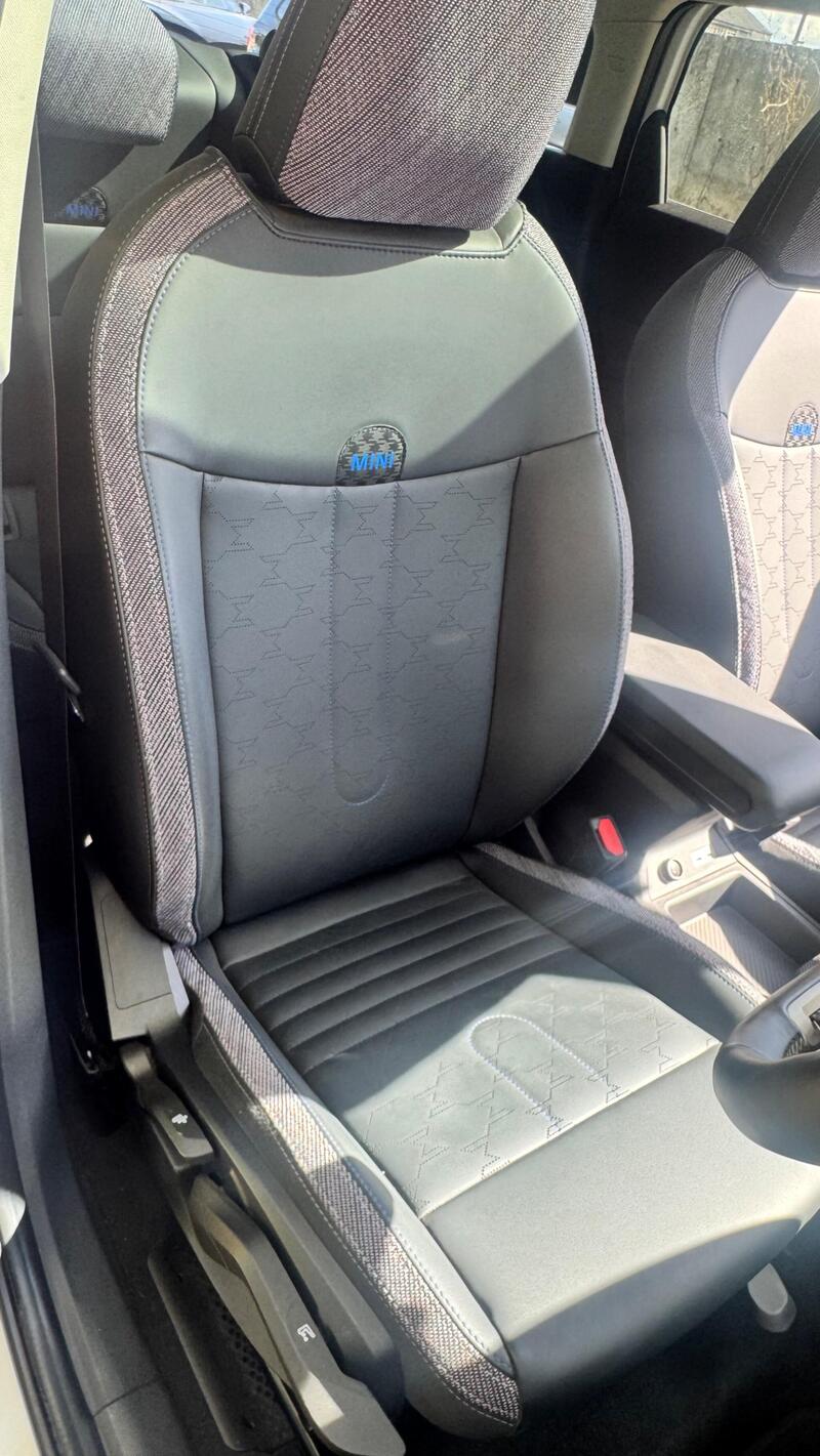 2025 MINI Countryman — photo 24