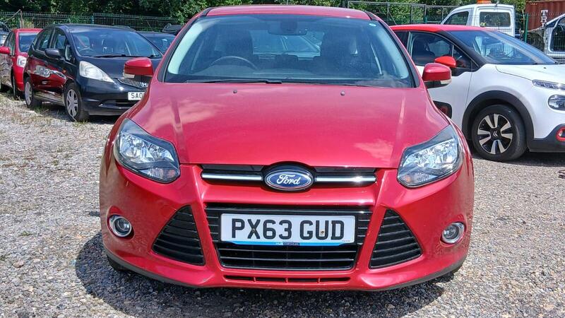 Ford Focus view 6