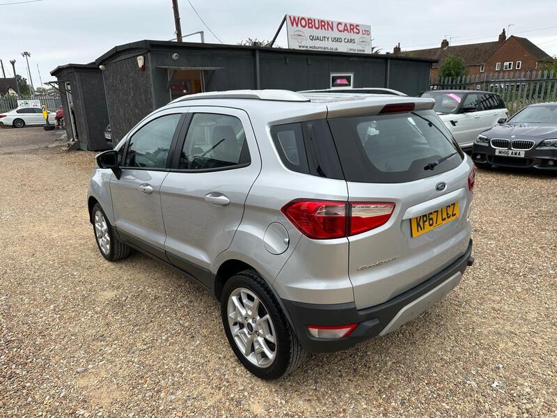 Ford Ecosport view 4