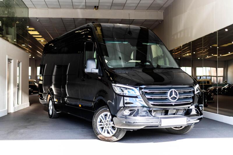 Mercedes-Benz Sprinter main image