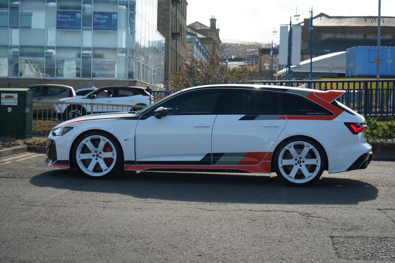 Audi RS6 view 7