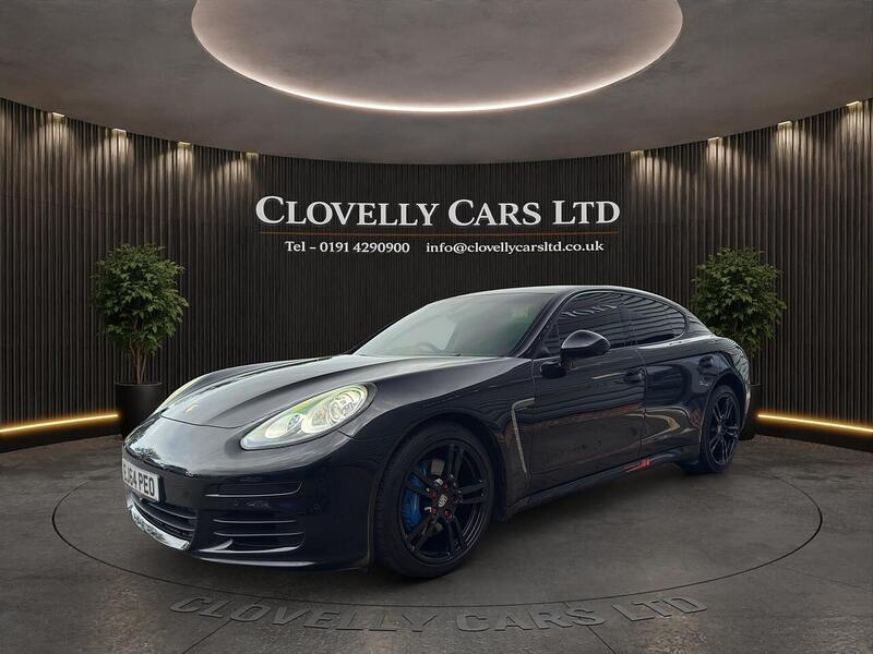Porsche Panamera view 3