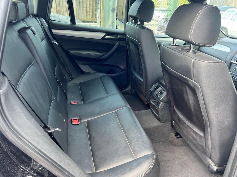 BMW X3 view 7