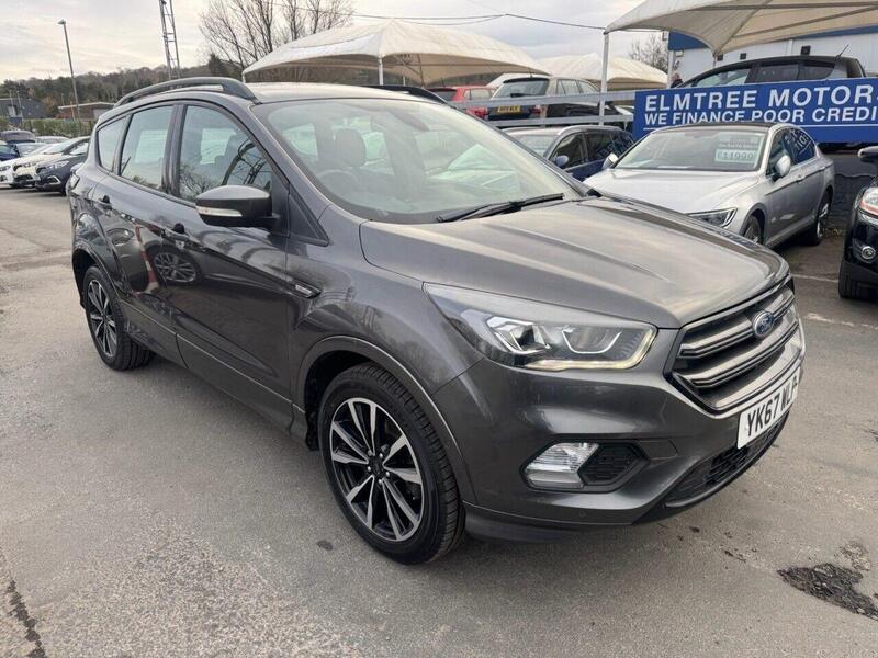 Ford Kuga view 3