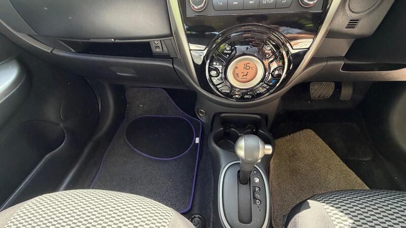 2015 Nissan Micra — photo 10