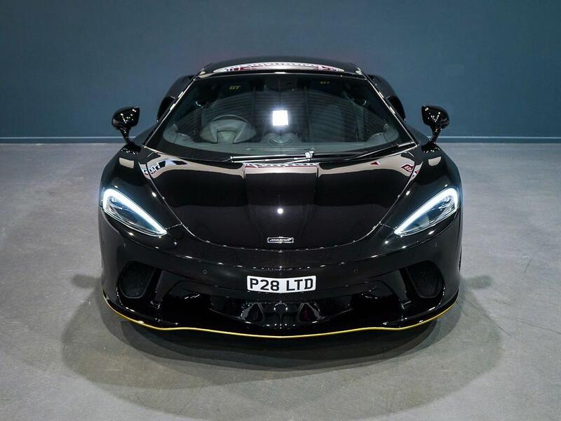 Mclaren GT view 3
