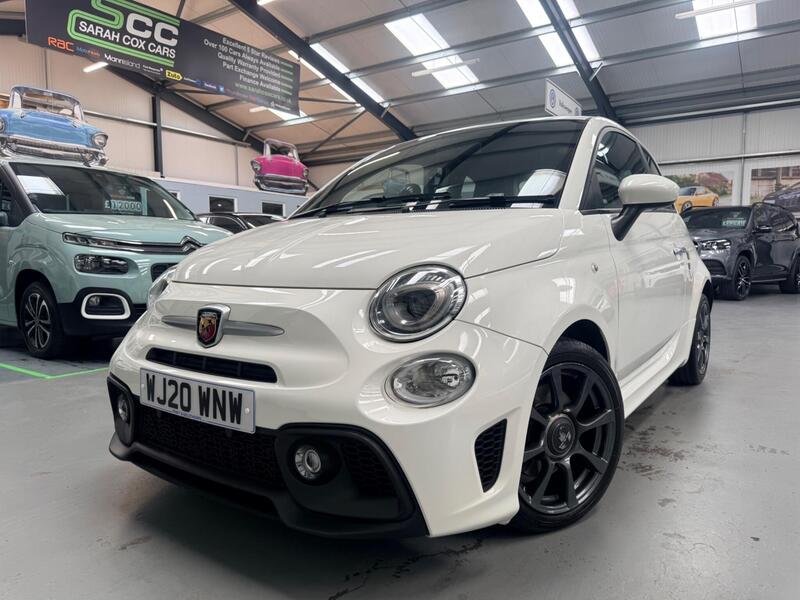 Abarth 595 view 5