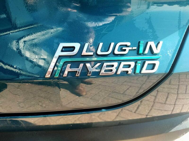 Badge Exterior