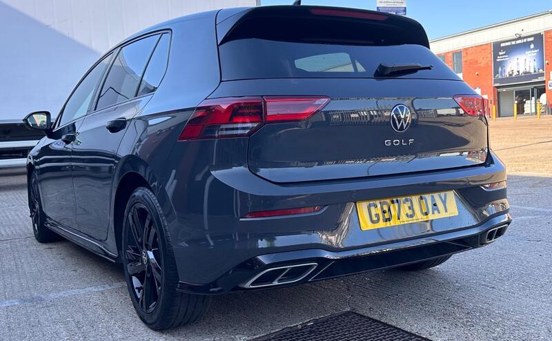 Volkswagen Golf view 6