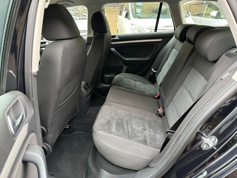 Volkswagen Golf view 16