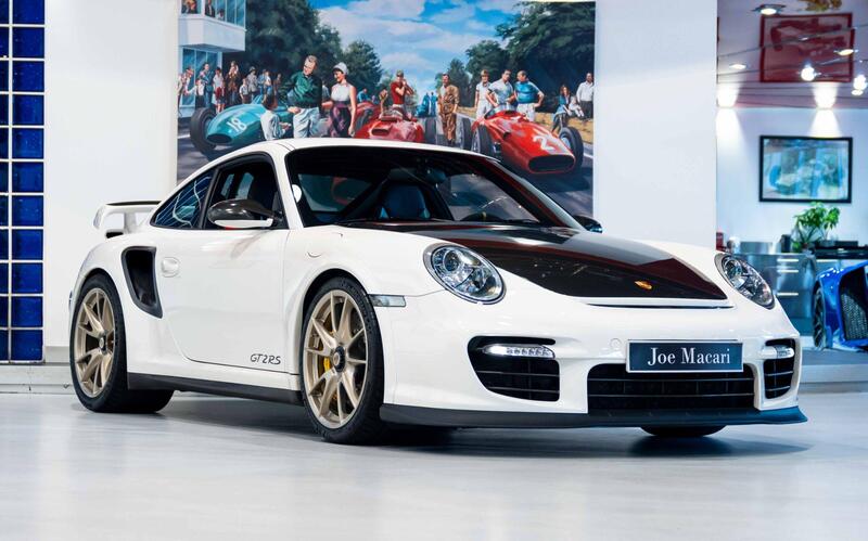 Porsche 911 main image