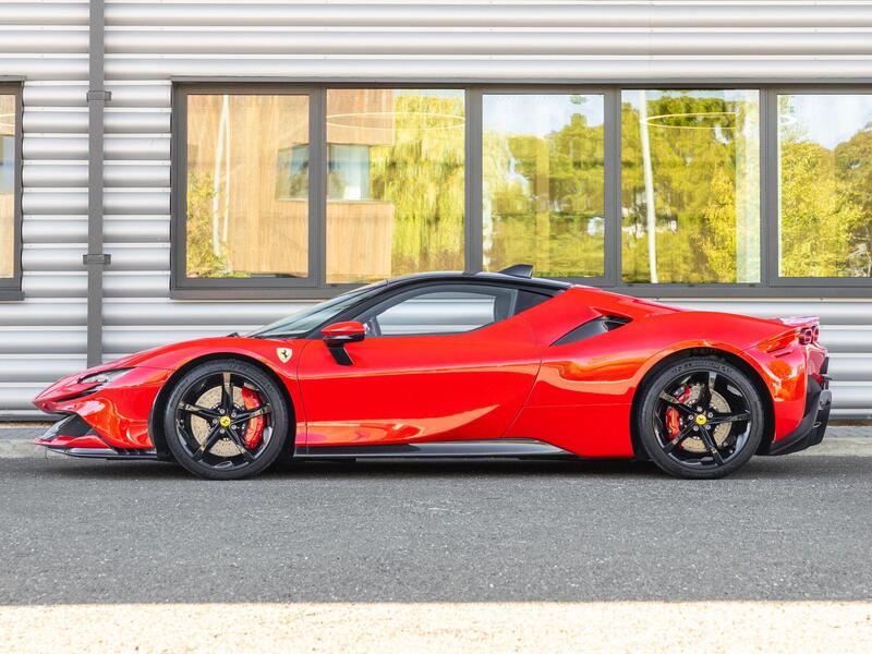Ferrari SF90 Stradale view 6