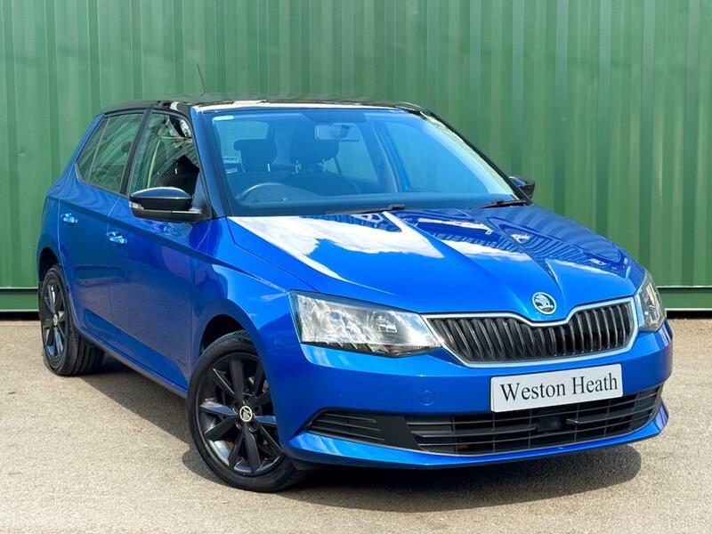 Skoda Fabia main image