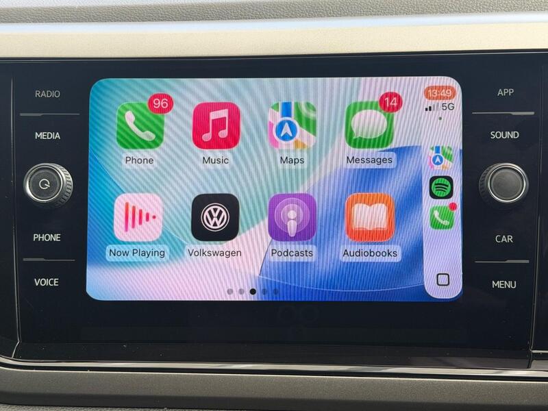 Volkswagen Polo view 2
