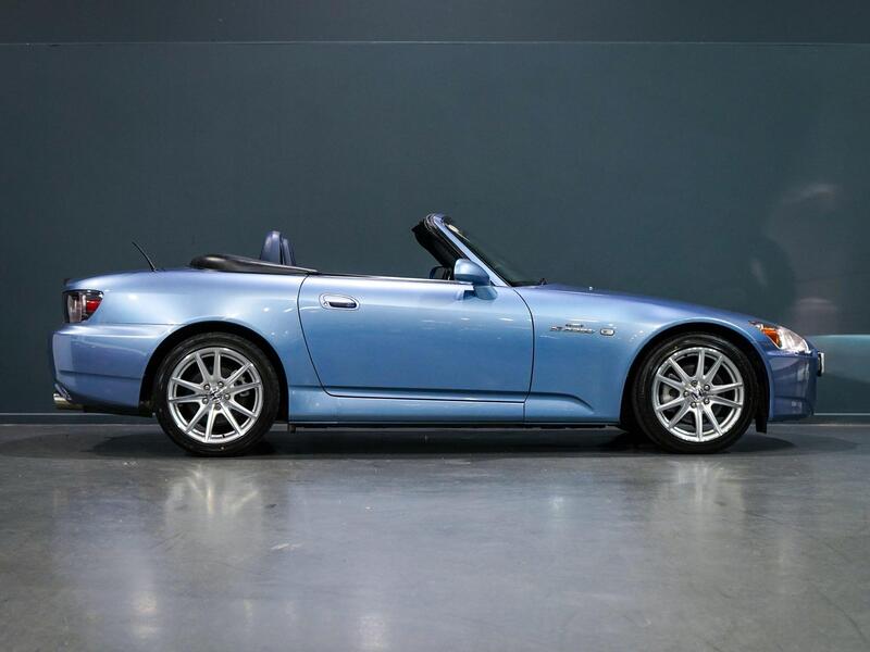 Honda S2000 view 2