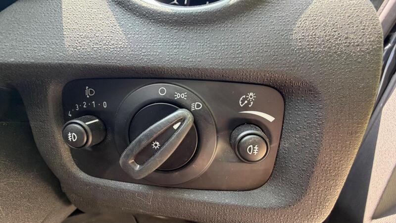 2014 Ford Fiesta — photo 15