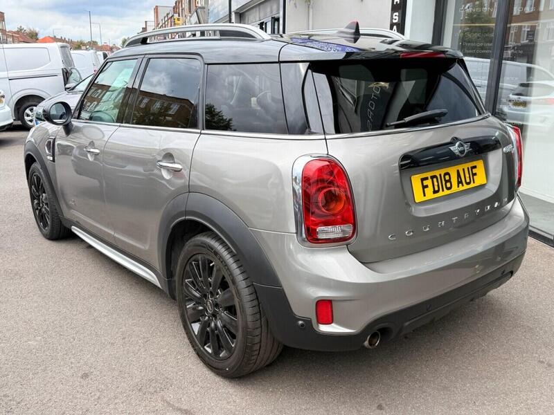 MINI Countryman view 4